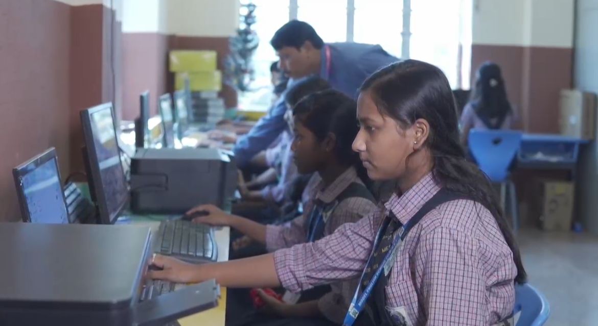 WhatsApp Image 2025 10 29 at 00.35.54